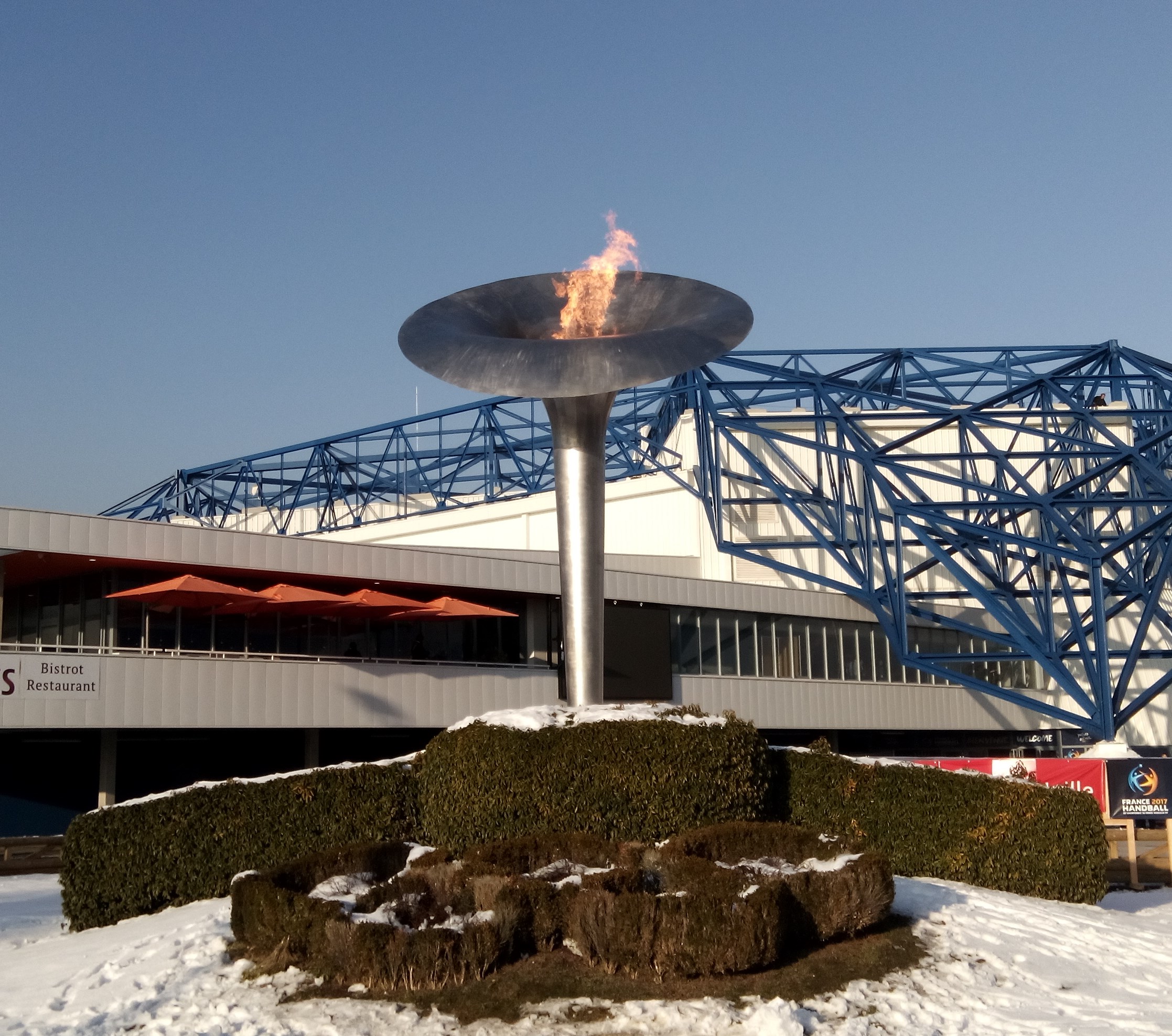 Flamme de la Halle Olympique d'Albertville